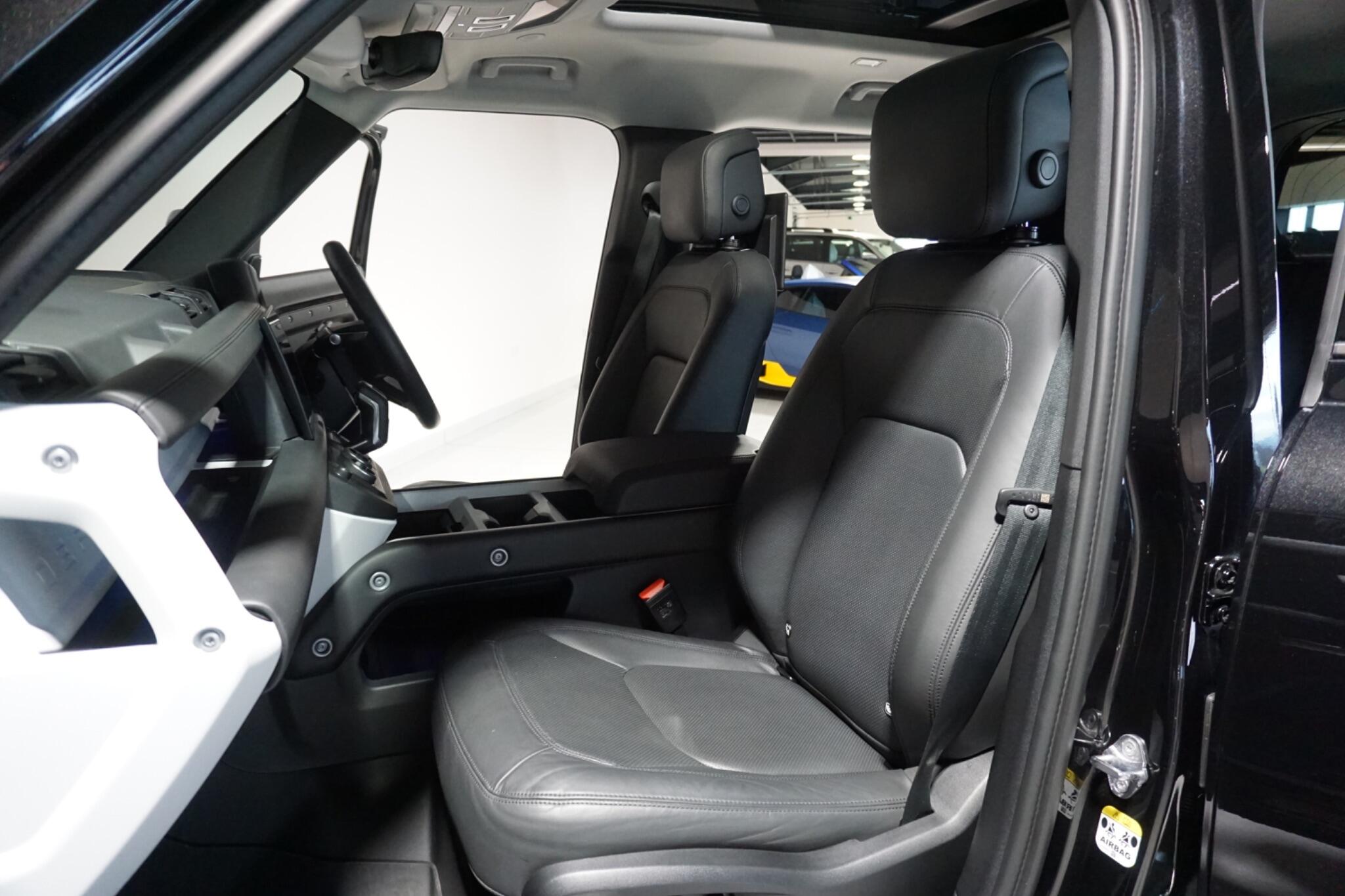 Land Rover Defender 110 3.0 D350 MHEV X-Dynamic HSE SUV 5dr Diesel Auto 4WD Euro 6 (s/s) (350 ps)